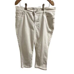 🍒 2/$20 🍒 Old Navy The Sweetheart White Capri Jeans Size 6